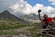 58 Disceso dal Reseda su traccia verso il Passo della Portula